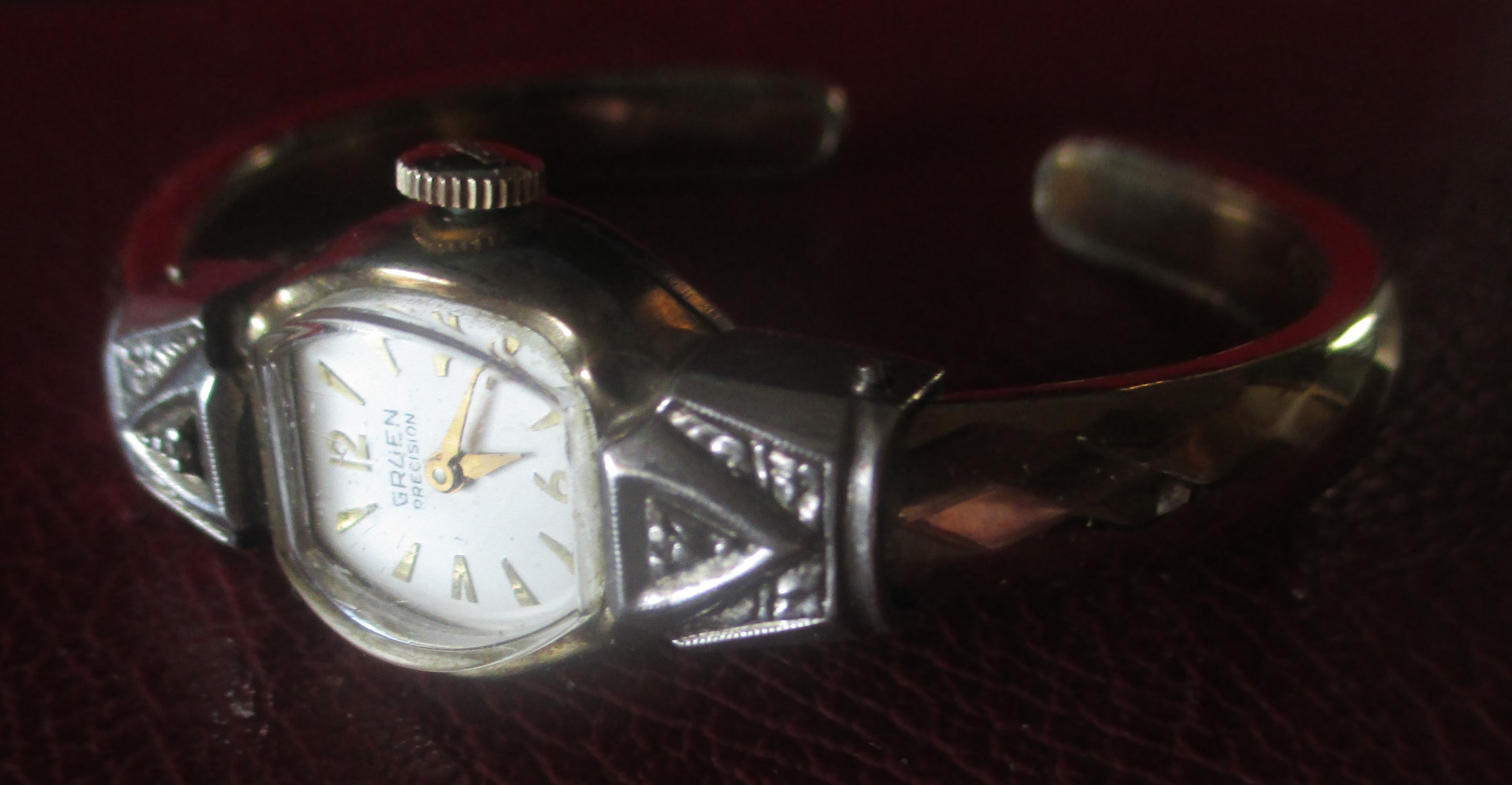 xxM1128M Gruen precision Art deco lady 10k gold watch